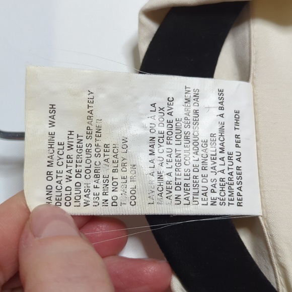 Vintage Elite International 100% silk short sleeve button down top - Picture 12 of 12